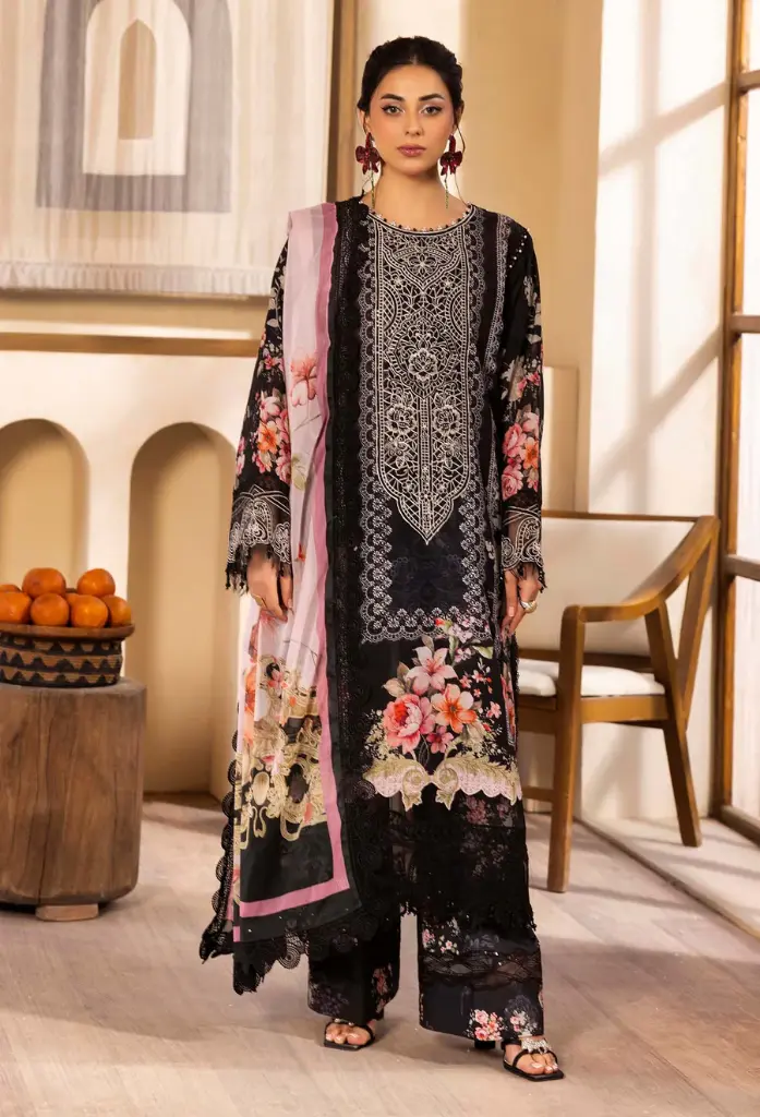 35A9406_900x.webp