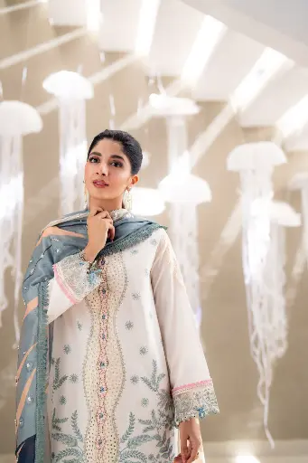 [zaira] Saagar Luxury Festive Lawn '25 ZAIRA
